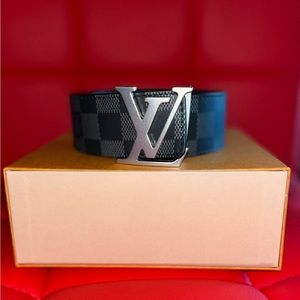 Brand new in box Mens Louis Vuitton belt purchased in February 2023